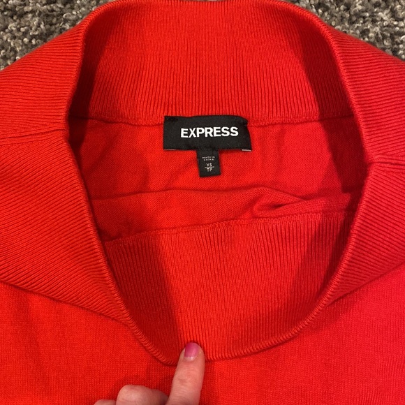 Express sweater - Picture 2 of 7